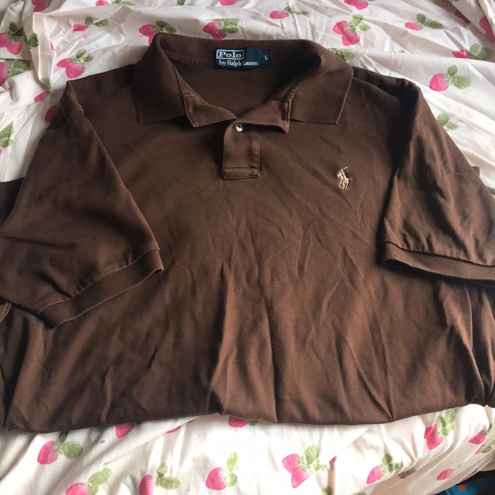 Men’s brown polo